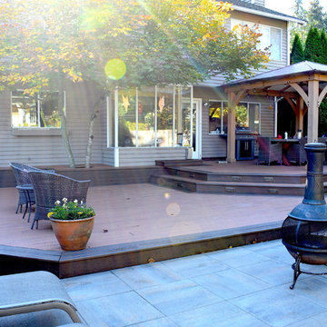 South Rose Hill Contemporary Deck