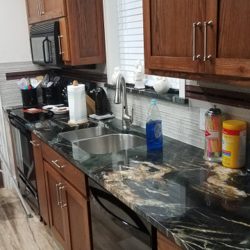 1992 tract kitchen arrives in time for Christmas, 2019