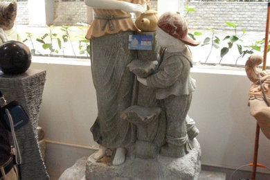 Natural Marble Woman And Child Fountain