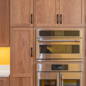Bright Kitchen Makeover