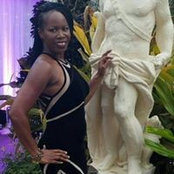 Avelon Perry's photo