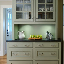 Welsh - English Dresser/Hutch