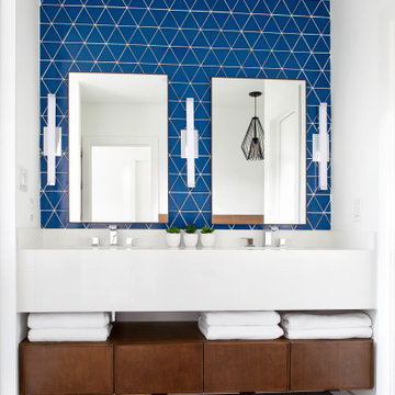 Award Winning Modern Coastal Master Bathroom