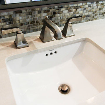 Shores Hall Bath