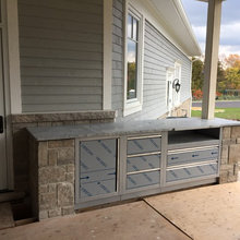 outdoor kitchen