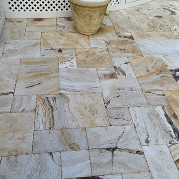 Leonardo Travertine