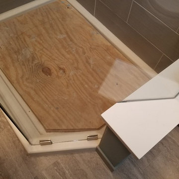 Frameless Neoangle Shower Enclosures