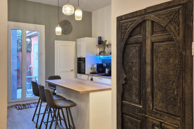 Idée de décoration pour une cuisine design.