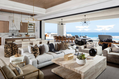 Inspiration for a modern home design in Orange County.
