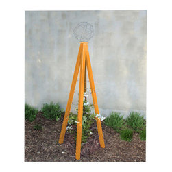 TerraTrellis - Akoris Garden Tuteur Jr., Kumquat - Outdoor Decor