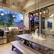 Outdoor Kitchen