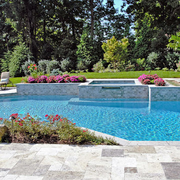 Modern Pool Spa & Outdoor Living Space