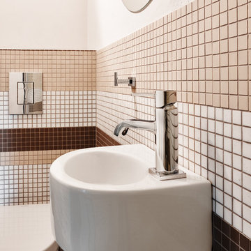 Kleine Sanitärobjekte ermöglichen die Unterbringung aller nötigen Funktionen des