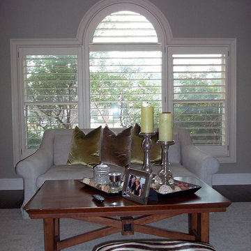 San Antonio Triple Window with Center Arch