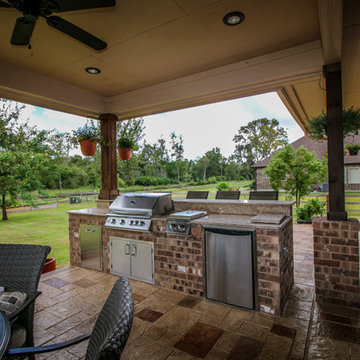 Workshop and Patio Cover with Outdoor Kitchen: Rosenberg, TX