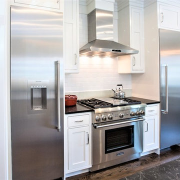 Open and Airy Entertaining Space in Hinsdale