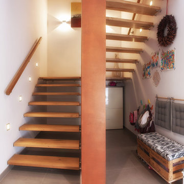 Treppenprojekt 2: Wandbolzen mit Podest Eiche astig geölt