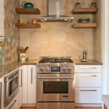 Modern Spanish Kitchen