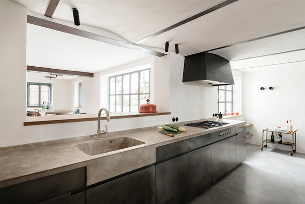 Ein altes Bauernhaus zwischen Tradition und Moderne