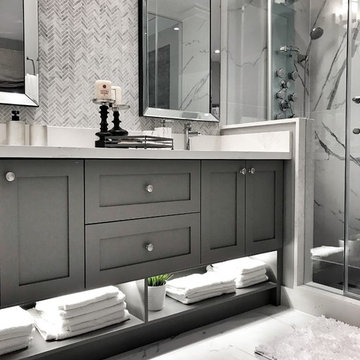 MISSISSAUGA master en-suite