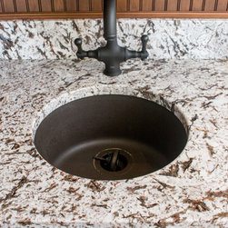 Traditional Wet Bar - Bar Sinks