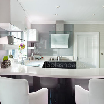 Glass Splashbacks in Kitchens