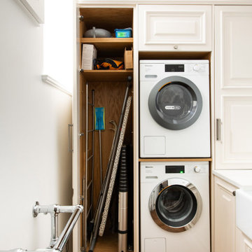 Traditional Lay-On Shaker Panelled Doors - Kensington