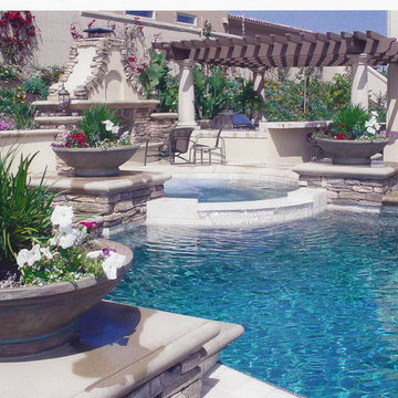 Pools/Spas