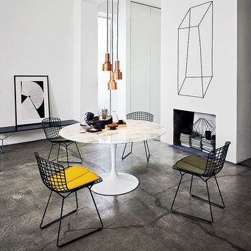 Tulip Table collection