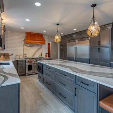 Kitchen in Canton - 2024
