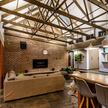 Sundial House