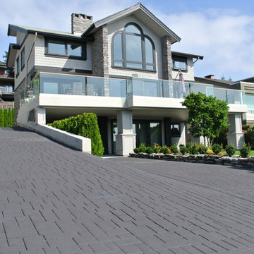 Impressive Home in South Surrey, BC
