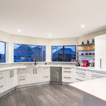 Half Octagon Shape Kitchen