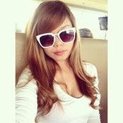 Mikhaela Lynn's photo