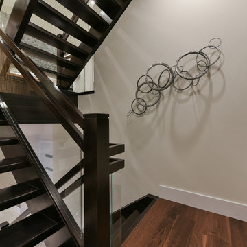 LUXURY SHOWHOME on WINDERMERE DRIVE