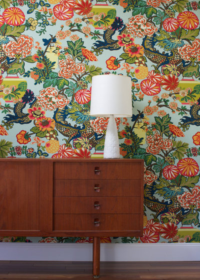 Современная классика Коридор by Neila Hutt Interior Design