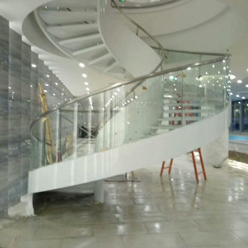 Commercial Curved Staircase Wood Tread Glass Railing