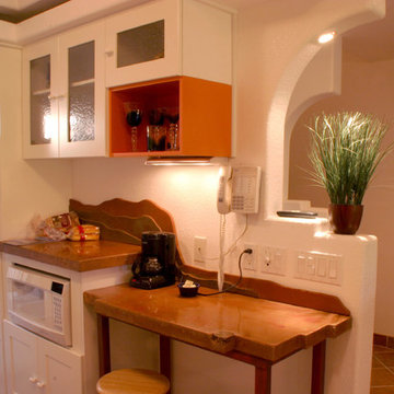 Southwest Retro Condo Kitchen