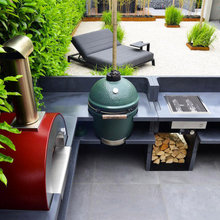 Outdoor Kitchen