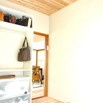 造り付け家具のある部屋