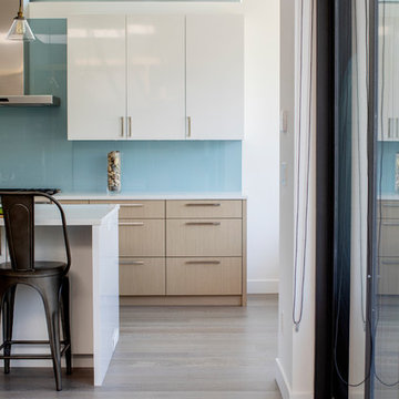 Organic Minimalist Interior in Riley Park