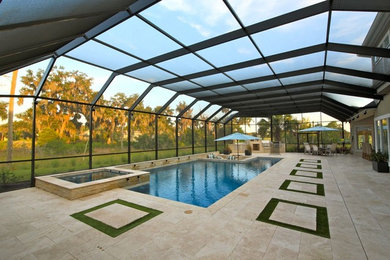 Inspiration for a contemporary patio in Jacksonville.