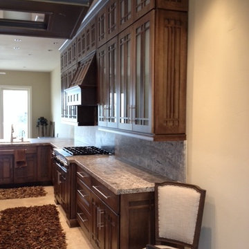 Bold/Transitional Schuler Kitchen in Spanish Trails - Lowe's
