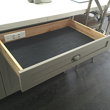 Docking Drawer Blade - Kitchen In-Drawer Charging Outlet