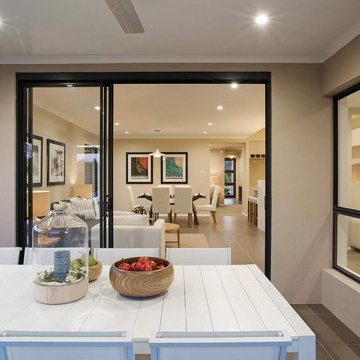 Russian Hill - Modern\Authentic