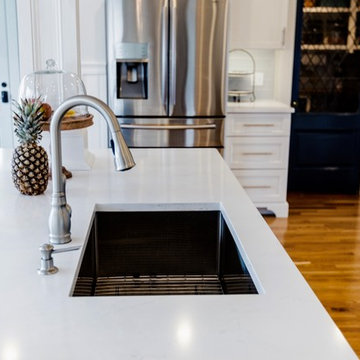 Spectacular Waterfront Kitchen