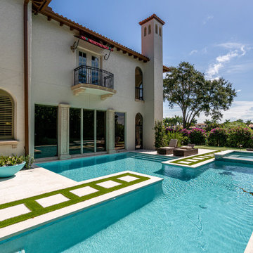 Bear's Paw, Naples, Florida - An Exquisite Outdoor Retreat