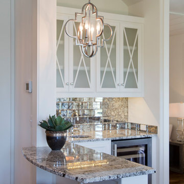 Janet Alholm Interiors + Willis Construction, Inc. for KC Parade of Homes