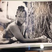 Monique Hodgess foto