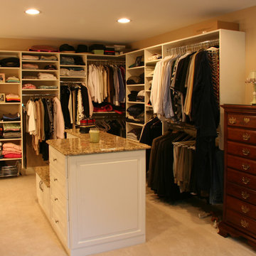 An Earthtone Master Bath and Closet in Lakewood